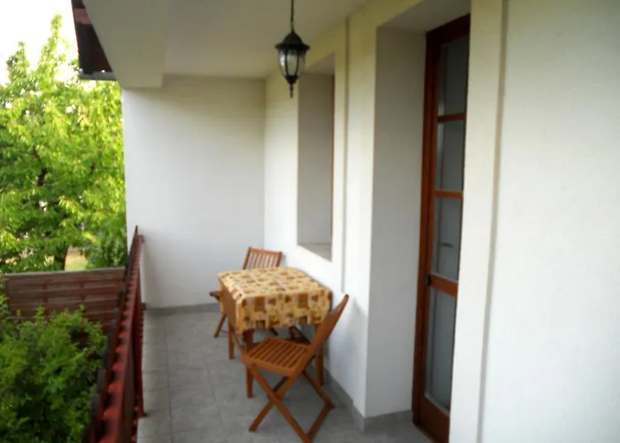 Vila Pedro *